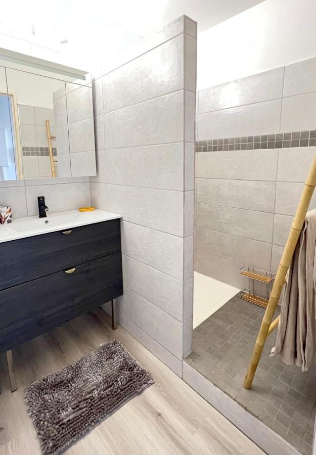 L'Eden Cocoon 3 Etoiles Proche Plage Saint Gilles Les Bains Eksteriør billede